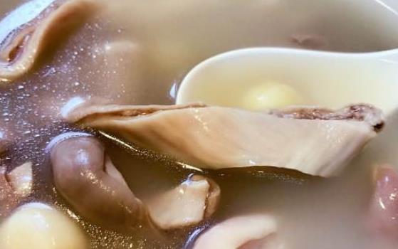 緩解手腳冰涼還是要從飲食開(kāi)始調(diào)理 治療手腳冰涼的食療方