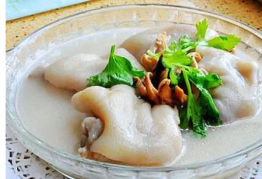 八款保健養(yǎng)生的藥膳湯 我們的保健養(yǎng)生意識(shí)越來(lái)越強(qiáng)