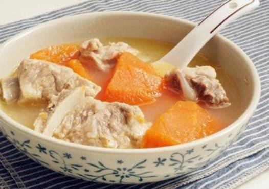 女人5款養(yǎng)生湯 潤膚潤燥更養(yǎng)陰
