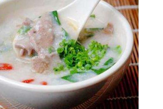 我們?cè)絹?lái)越重視養(yǎng)生 養(yǎng)身喝這6款養(yǎng)生粥