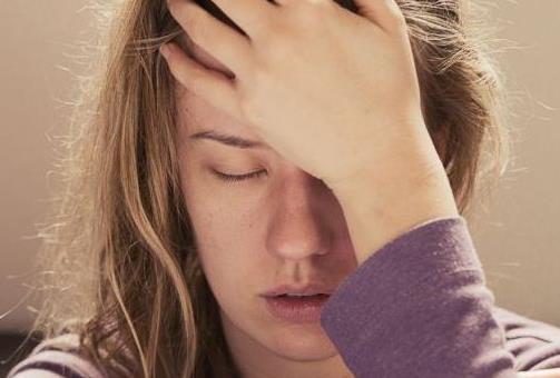 女人做什么事會(huì)導(dǎo)致更年期提前 女人更年期保健的方法