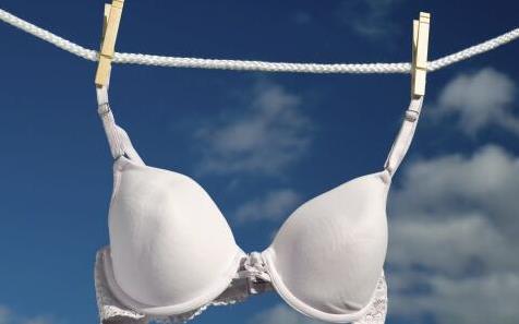 乳房受傷或與胸罩有關(guān)系 女人日常如何保護(hù)乳房