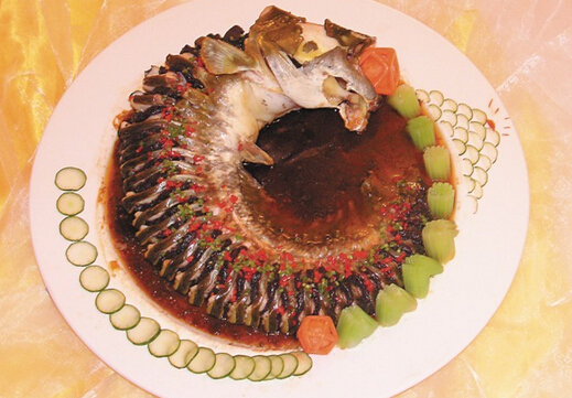 鯰魚(yú)怎么做好吃?鯰魚(yú)的做法