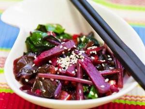 甜菜怎么做好吃？甜菜的做法大全