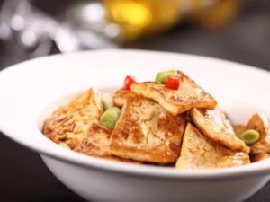 煎豆腐放油多能不粘鍋嗎？煎豆腐怎么不粘鍋