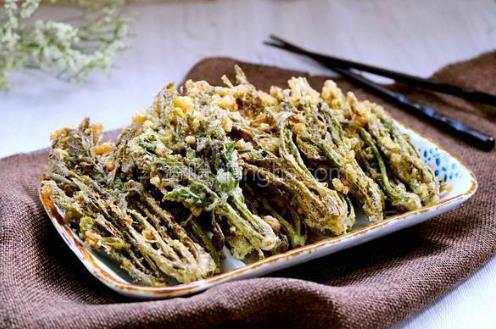 炸香椿魚用大香椿還是小香椿?炸香椿魚需要燙香椿嗎