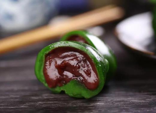 做青團的艾草要焯水嗎?艾草青團的做法