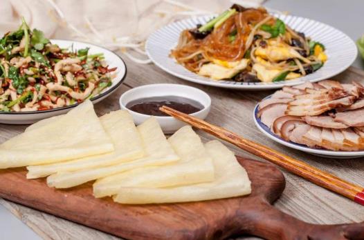 自己蒸春餅為什么都粘在一起了?做春餅怎么樣和面?