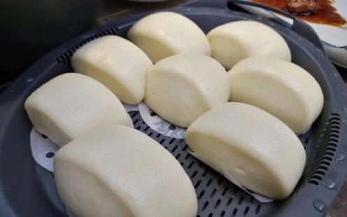 蒸好的饅頭發(fā)酸要怎么辦?蒸饅頭放堿還是小蘇打?