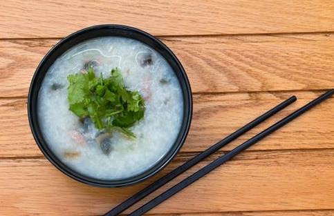 做皮蛋瘦肉粥有什么技巧?手術(shù)后可以吃皮蛋瘦肉粥嗎?