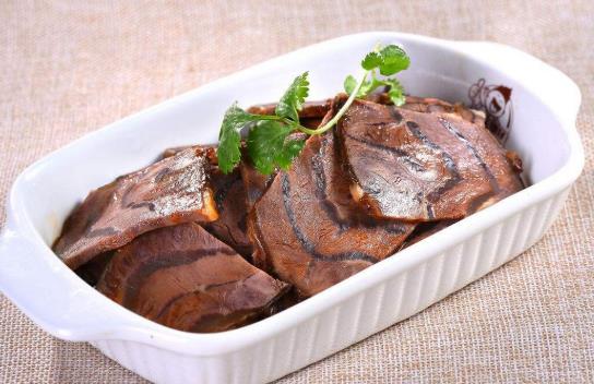 高壓鍋鹵牛肉要多久?鹵牛肉有點發(fā)霉怎么辦?