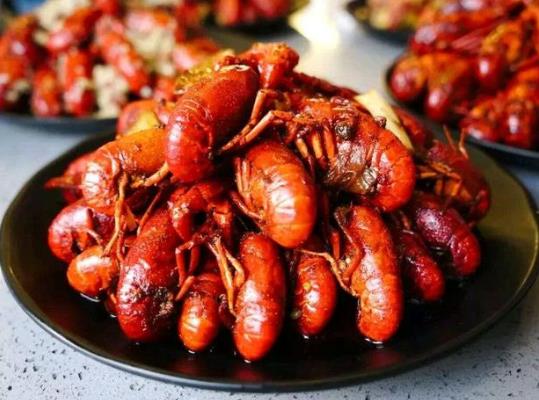 小龍蝦炒多長時(shí)間最好?小龍蝦調(diào)料一次放一袋嗎?