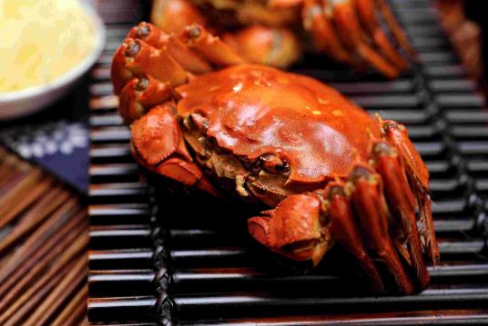 大閘蟹綁著會(huì)死得更快嗎?大閘蟹如何清洗內(nèi)部?