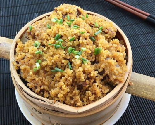 小米蒸排骨調(diào)料怎么放?小米蒸排骨的做法