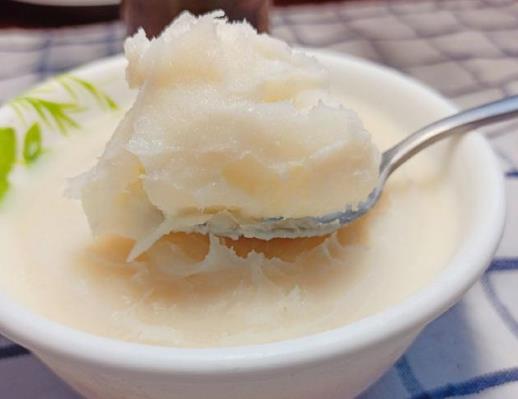 煉豬油什么時(shí)候放水?熬豬油放水和不放水的區(qū)別