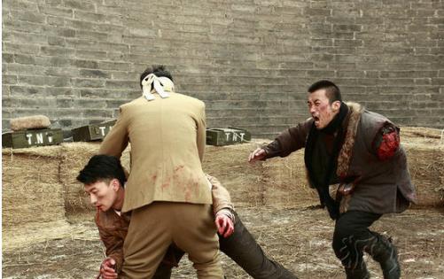 電視劇《誰是真英雄》經(jīng)典臺(tái)詞對(duì)白經(jīng)典語錄名句賞析