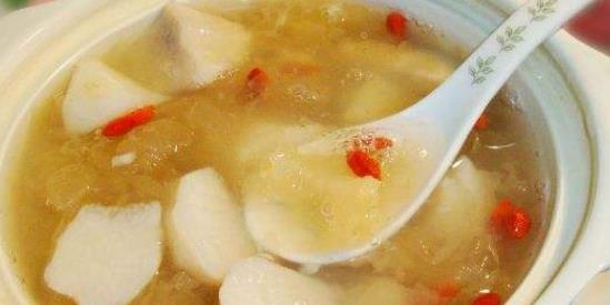 孕期均衡膳食也是十分重要 這三款湯養(yǎng)胎又養(yǎng)顏
