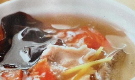孕期準(zhǔn)媽媽要可以多吃一些補(bǔ)血的食物 巧吃三大食譜