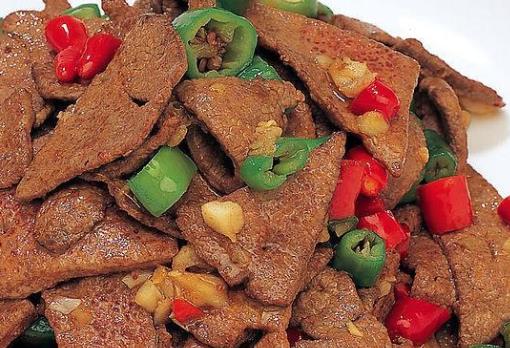 孕媽沒有養(yǎng)好胃的話很容易腹瀉、消化不良的癥狀 要注意“養(yǎng)胃”