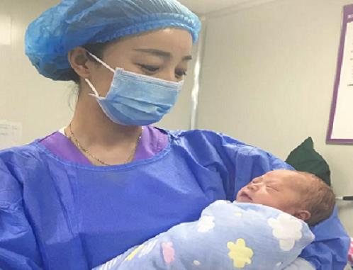 龍鳳胎寶寶順利誕生-青海海峽婦兒醫(yī)院又添喜事