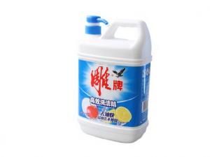 洗潔精有毒嗎-寶寶餐具能用洗潔精洗嗎？