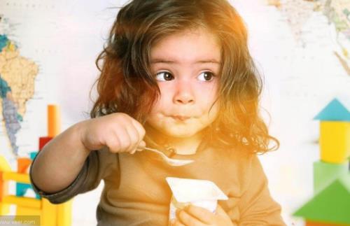 幼兒智力發(fā)育遲緩的表現(xiàn) 如何開發(fā)幼兒智力