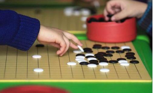 兒童學(xué)圍棋的好處 什么性格的兒童適合學(xué)圍棋