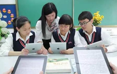 2018上海高考志愿填報(bào)時(shí)間指南 本科一批填報(bào)志愿時(shí)間
