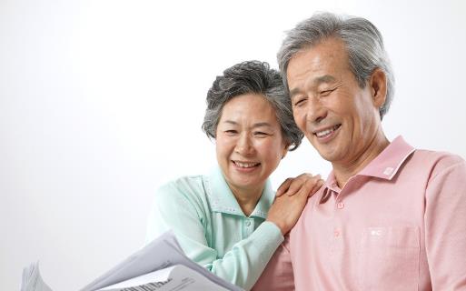 老人保養(yǎng)的黃金時(shí)間是啥時(shí)候?用好三個(gè)“飯后半小時(shí)”!