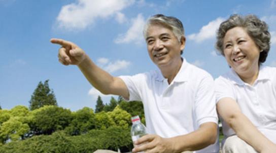 老人保養(yǎng)的黃金時(shí)間是啥時(shí)候?用好三個(gè)“飯后半小時(shí)”!
