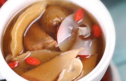 孕婦什么時(shí)候可以吃花膠 孕婦吃花膠的最佳時(shí)間