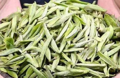 白茶什么時(shí)候開始壓餅 白茶壓餅最佳時(shí)間
