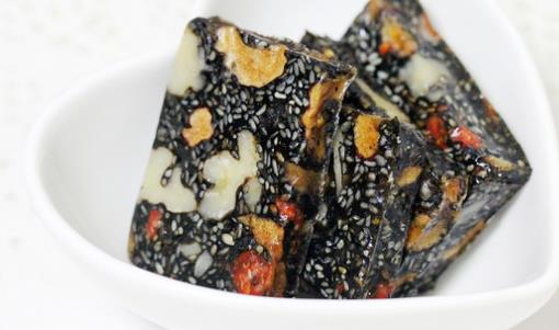 阿膠糕什么時候吃最好 阿膠糕最佳食用時間