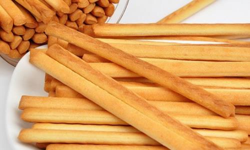 磨牙餅干什么時候用 磨牙餅干最佳食用時間