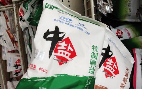 寶貝什么時候開始攝入食鹽合適 寶貝攝入食鹽最佳時間