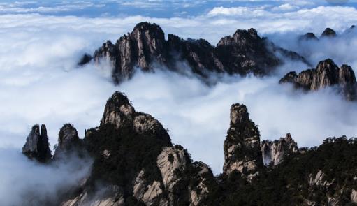 黃山天都峰開(kāi)放時(shí)間 黃山天都峰什么時(shí)候開(kāi)放