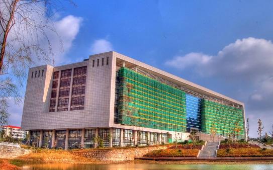 3、安徽工業(yè)大學.jpg
