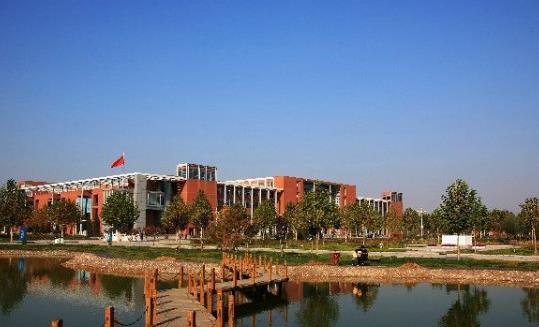 4、河北政法職業(yè)學院.jpg