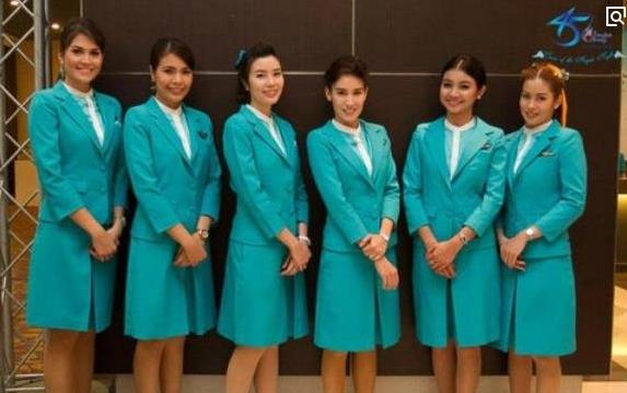 四、泰國(guó)航空空姐制服.jpg