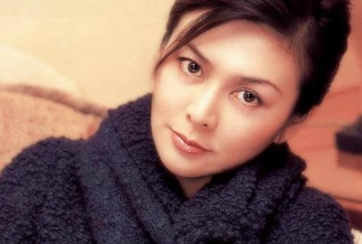 一、高爾夫美女關(guān)之琳.jpg