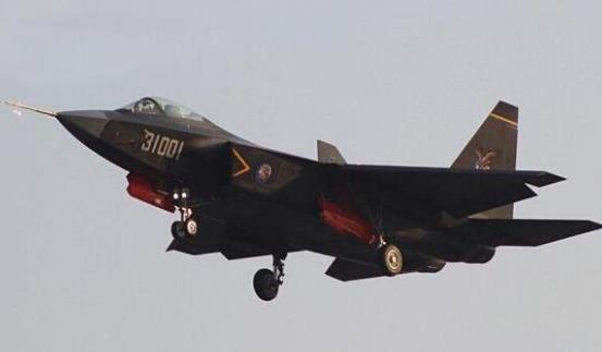 四、中國殲-31戰(zhàn)斗機(jī).jpg