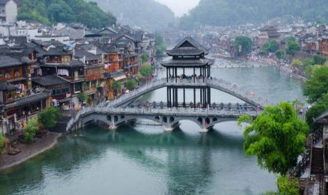 中國(guó)八大最迷人的古鎮(zhèn)排行榜,烏鎮(zhèn)號(hào)稱中國(guó)最美的地方