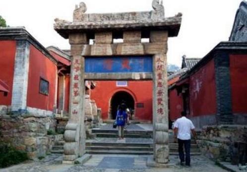 泰安十大最好玩的地方排行榜,泰安地下龍宮第一,泰山風(fēng)景區(qū)第二
