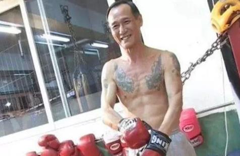 華語(yǔ)電影十大功夫明星排行榜,第一位竟不是李小龍!