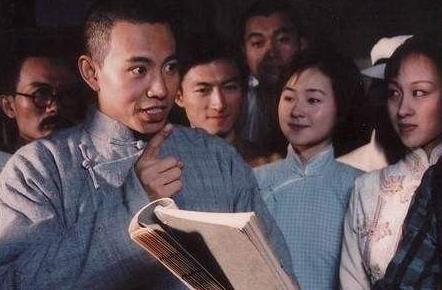 中國(guó)經(jīng)典十大革命劇排行榜,《我們的法蘭西歲月》評(píng)分9.1