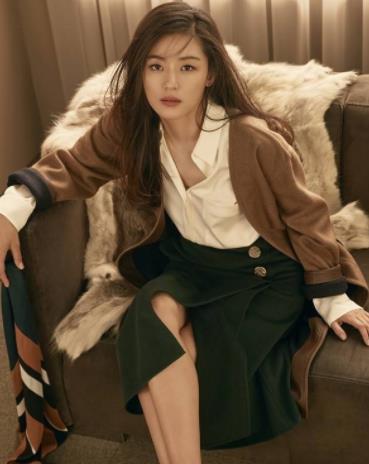 鼻子最好看的十大外國(guó)美女排行榜,凱瑟琳·澤塔-瓊斯排名第一