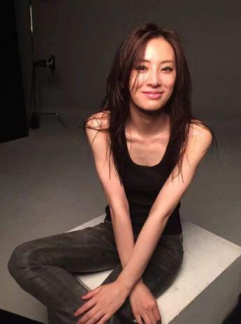 國(guó)外十大御姐型女星排行榜,天海佑希攻氣十足