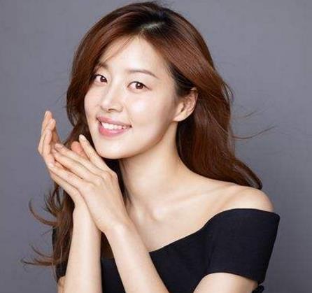 韓國(guó)十大單眼皮美女排行榜,樸寶英第一,韓智慧第二