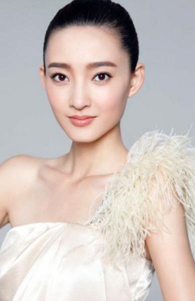 中國(guó)十大素顏美女排行榜,王麗坤堪稱素顏女神