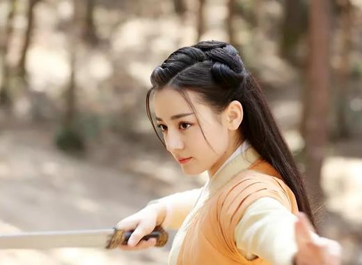 2018十大中國女明星人氣排行榜,趙麗穎結(jié)婚導(dǎo)致微博癱瘓